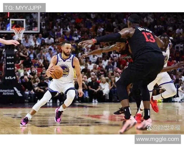 1415季后赛激战回顾灰熊勇士对决展现篮球魅力与团队精神